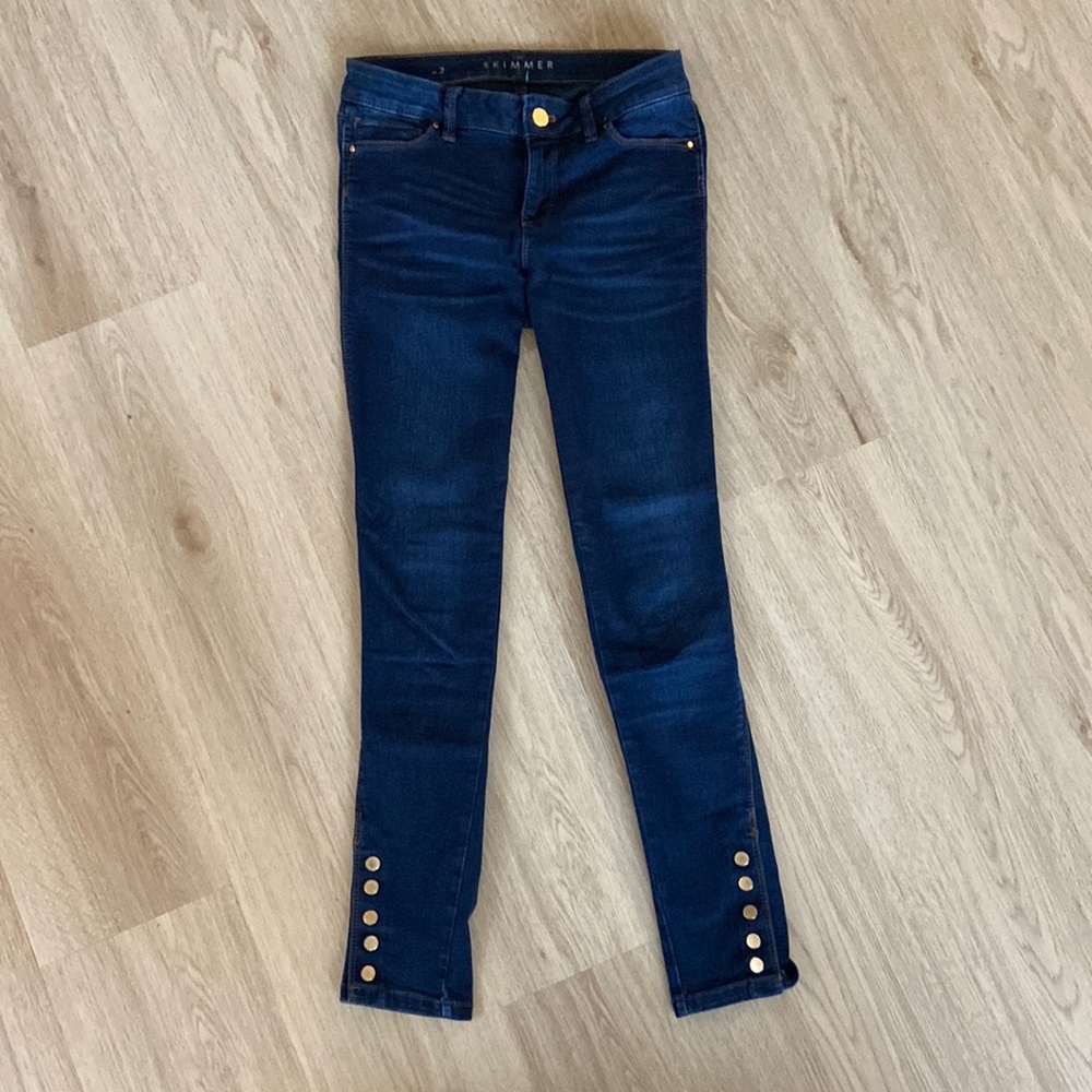 White House black market “The Skimmer” jean